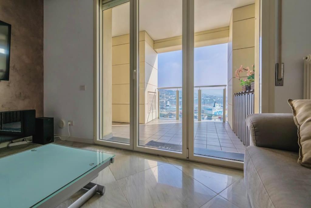 5 Stars Apart Sea View Genoa Luaran gambar
